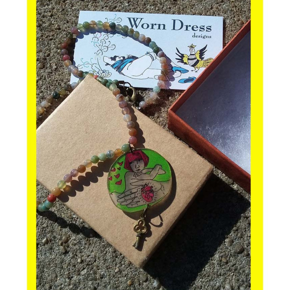 NWT Handmade beaded charm Necklace w/tiny key - Picture 2 of 6